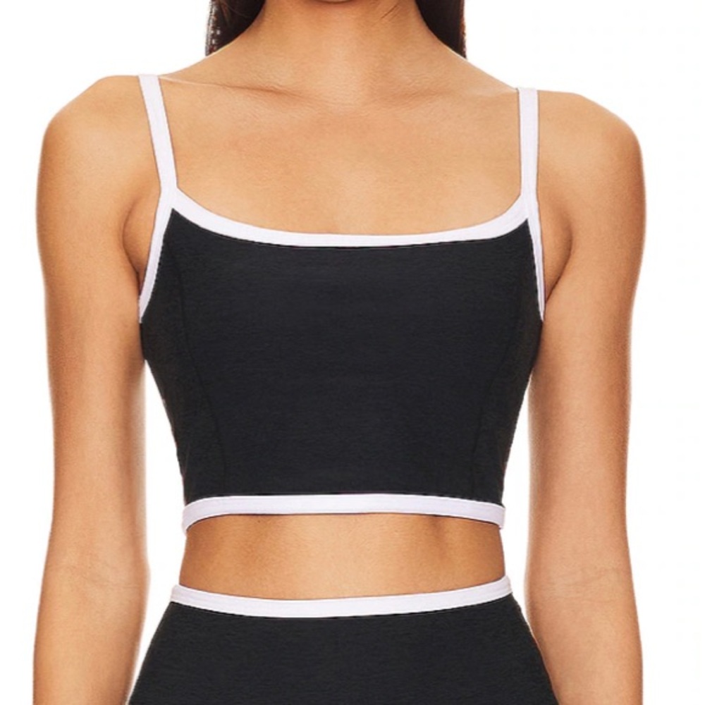 Beyond Yoga Women's Black and White Cropped New Moves Tank